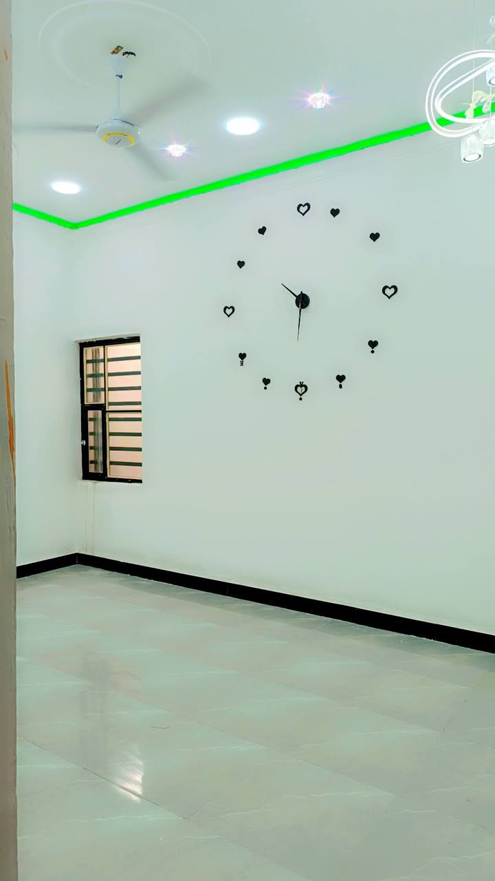 #أسعد الله اوقاتكم بكل خير🪬
⚜️مــكـتـب الكاظم (؏) ⚜️ #حجز_موعدك_الآن_لرؤية_العقار

اذا كنت تبحث عن دار مميزه وجميله للبيع يتوفر لدينا ذلك بتصاميم و خرائط  حديثه 📊

📳***********📳‏‪ابو مهدي 

عــلمن البناء حديث👍

#دار ســكـن للـــبيع  

#نوع البناء بلوك🧱درجه اوله👍

#نوع العقار طابو زراعي اصولي📝

#الـــمساحه   210مـــتر✅

#يــحتــوي  دار  عـــــل⭕⏬

#ســـتقبال

صـــالــــه 🚴

#غـــرف مـــنام عدد 2 🛌 

#مـــــــطبخ🚰 

#صـــــــحيات داخليه وخارجيه كــــراج 

#العنوان البصره ابي الخصيب كوت ثويني  يتوفر كافة الخدمات

#الـــسعر 120💸مــليـون وبــي مــجال بــــــسيط 🔰

#للإستفسار اكثر ع رقم واتس أو نتصال✅

📳***********📳ابو مهدي 

#نـــستقــبل عروضكم فــي كل الأوقات
