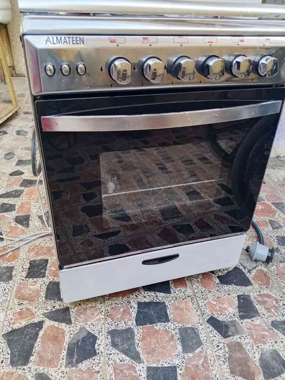سلام عليكم
ثلاجه جديده ١٠ قدم ستخدام ٢٠ يوم فقط ٢٥٠
طباخ جديد ٢٥٠
مكيف طنين ما مستخدم ٣٠٠
***********
