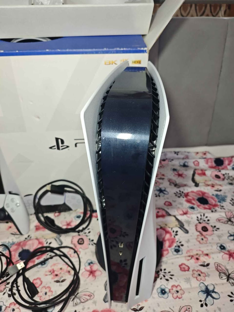 السلام عليكم شباب للبيع بلاي ستيشن 5 فات 

ويا جوستك واحد و جميع الملحقات الجهاز شرط الفحص 

لا مفتوح ولا مصلح ولا بي اي نوع من أنواع المشاكل 

يجي ويا قرص gta 5 و FC24 عربي

 سعر 600 ألف و بي مجال قليل توصيل متوفر النجف, العراق


**إذا كنت صاحب هذا الإعلان وتريد حذفه لأي سبب، رجاءا أرسل رسالة إلى الدعم الفني**