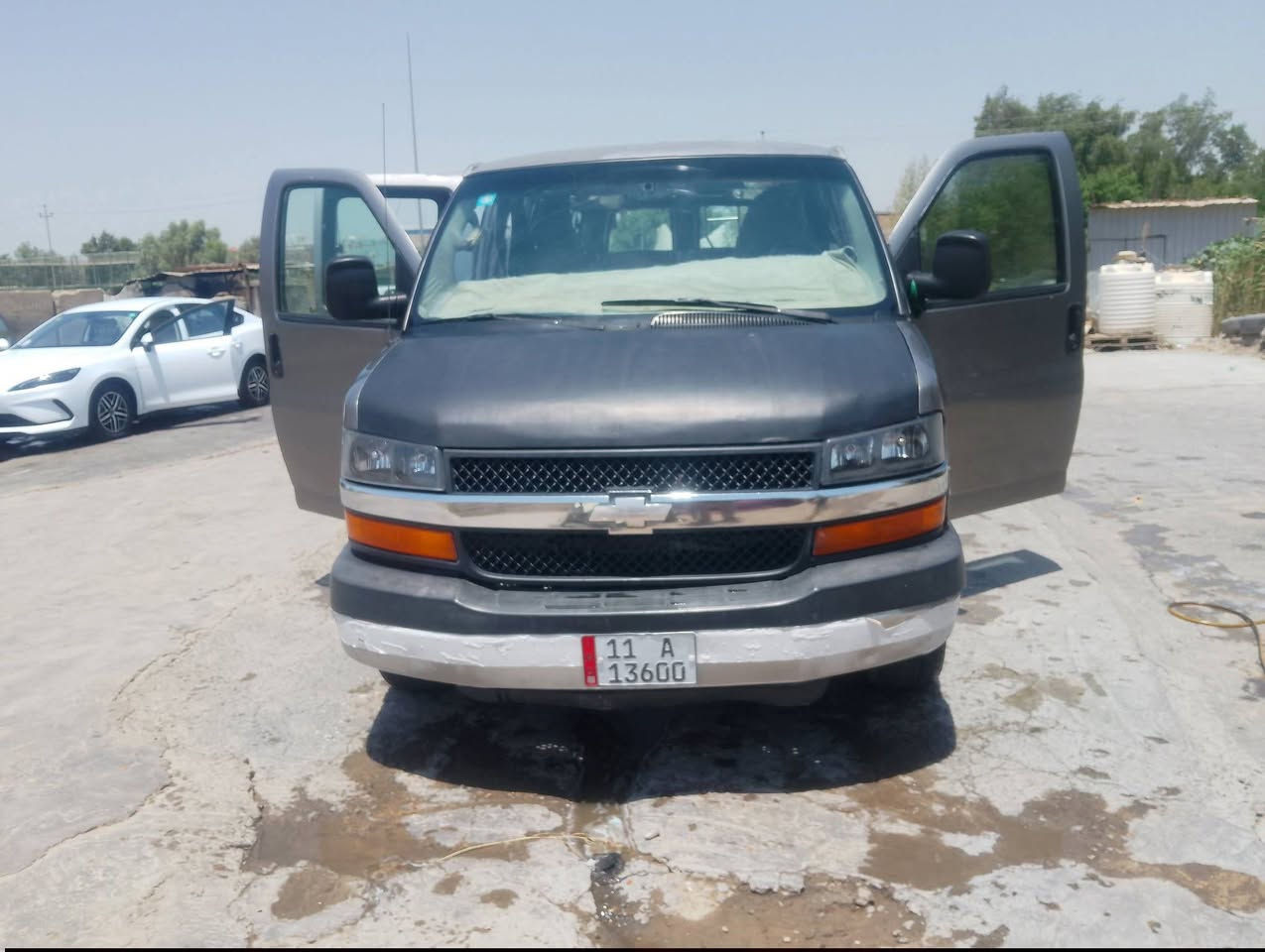 سلام عليكم
سفانا موديل 2007للبيع محرك 6100كير1000 رقم بغداد انكليزي تبريد محور سبلت
منظومة غاز ايطاليا 100لتر سعر 100بيه مجال بسيط
مكان نجف  مكلف بل نشر @إشارة ***********
