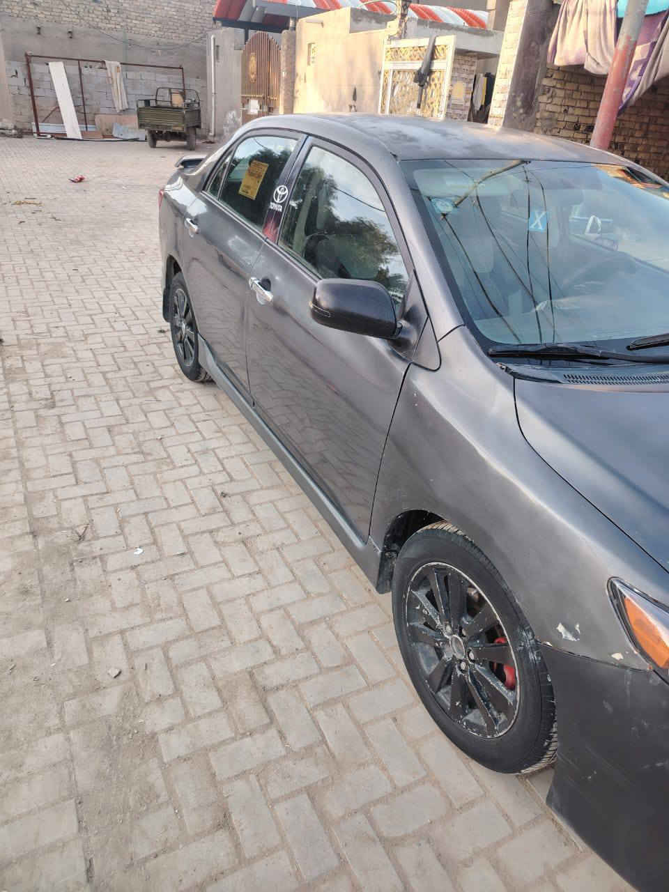 السلام عليكم من رخصت الادمن سياره كورلا وارد أمريكي موديل 2010 مشروع وطني رقم مثنئ سياره بسمي مكاني الديوانية السعر 85.  $.  أرقم الهاتف ***********
