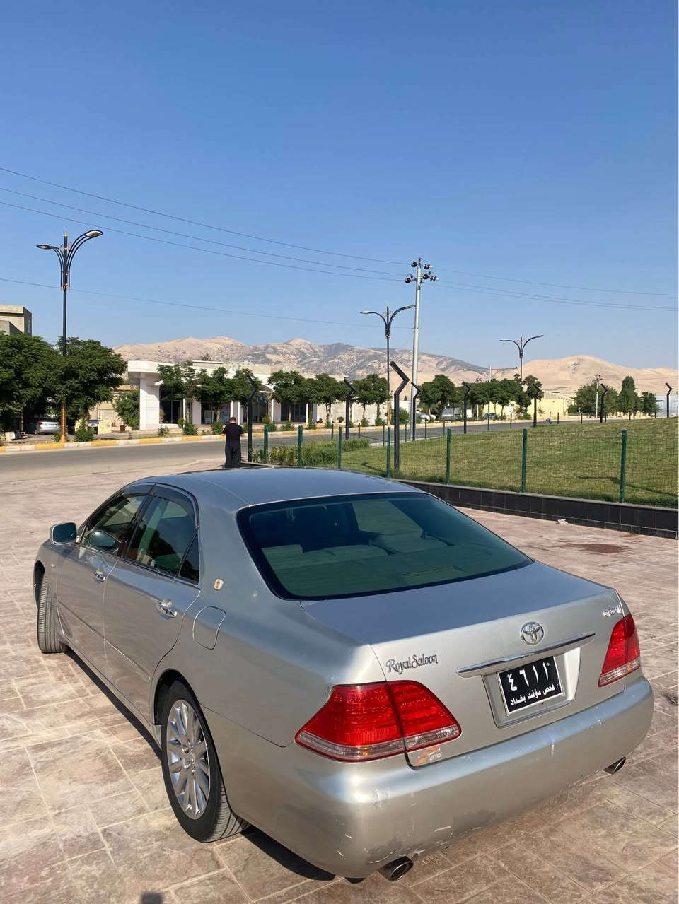 سەرەتا بە ناوی خوای گەورە و میهرەبان

فرۆشتنی خێرا

تۆیۆتا کراون شاهانە
مۆدیل ٢٠٠٥
بەس موس
مواسفات دوو دوگمەی بیلاد شاشە و کامیرایە و تەبرید مەرکەزی و بەسمەیە و ٥ بەسمەیە و سوکان ڤۆلیۆم و تەعدید سرعە و ئاوینە کارەبایی و ئاوینە ایتەرە و تەبرید لەمسە و سیستەمی ABS و سیستەمی تراکشن و چوار جام کارەبایی و ئۆتۆیە و سوکان مجموعە لیکسز و پیش و دوای حاسەیە و دەبل گیچ و دەبل ایرباگ و زۆر مواسفاتی تر..!
نموونە لە جوانی و پاکی
گیر و مەکینە و کارەبایی و تەبرید و تەقە و رەقە و تندوتۆلی بەشەرت
گیر و مەکینەی بەشەرت گیر و مەکینە بچووک شانسی ١٨٠ مەرخوب
دەعم و لیدراوی و بڕاوەی بەشەرت
پیش و دوای کەپسە و سەقف و شان و چواردەوری شوشەیی
سەقف و حیزام بەشەرت
کالبوونەوەی نیە
٤ تایە و ویلی لۆکی لە ژێرە
ناو دەری زۆر جوان و پاک ماوەتەوە
کامل مەسروف کراوە.!
سەیارەکە ماڵانە کۆدی بۆ کراوە و کامل سێرڤس کراوە و کامل مەسروف کراوە
رۆنی گیر و رۆنی مەکینە و کامل شلەمەنیەکانی گۆراوە
ماڵی دۆستە و دیناریک مەسروفی نیە
بۆ عەیب و عار و مەسروف پرسیار مەکە.!
شوین// هەڵەبجەی شەهید
سعری// ٥٣ گڵا و مجالیکی برایانە 

کۆرەک// ***********
ئاسیا// ***********

واتساب و ڤایبەری لەسەرە.! حلبجة, السليمانية
