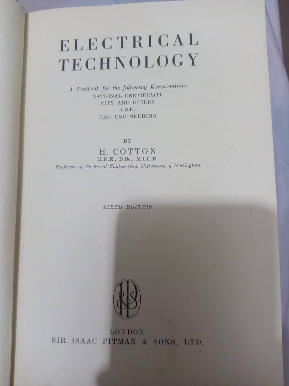 التقنيات الكهربائية
كوتون
السعر ١٠
يوجد توصيل لكل انحاء العراق


**إذا كنت صاحب هذا الإعلان وتريد حذفه لأي سبب، رجاءا أرسل رسالة إلى الدعم الفني**