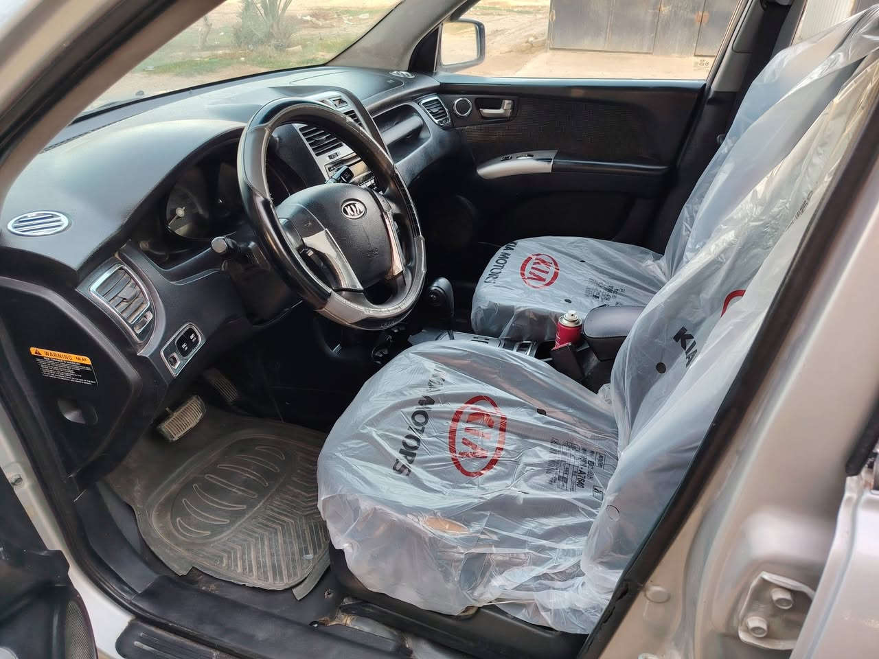 السلام عليكم سبورتج للبيع موديل ٢٠٠٨ رقم بغداد دولي شرط التحويل السنويه جديد وهزه جديده السياره صبغ حزام جماليه مكفوله من ضربه قويه وكلب وكص وتكم وداخل جاهزه من كلشي مكينه كير حداديه تخم تاير كهربائيات كلها شغاله السياره احله من الصور مكاني بابل السعر ٨٧ وبيها مجال لشراي قليل وهذا رقمي الي يحب يتصل وتدلل خاص ما اجاوب ***********
