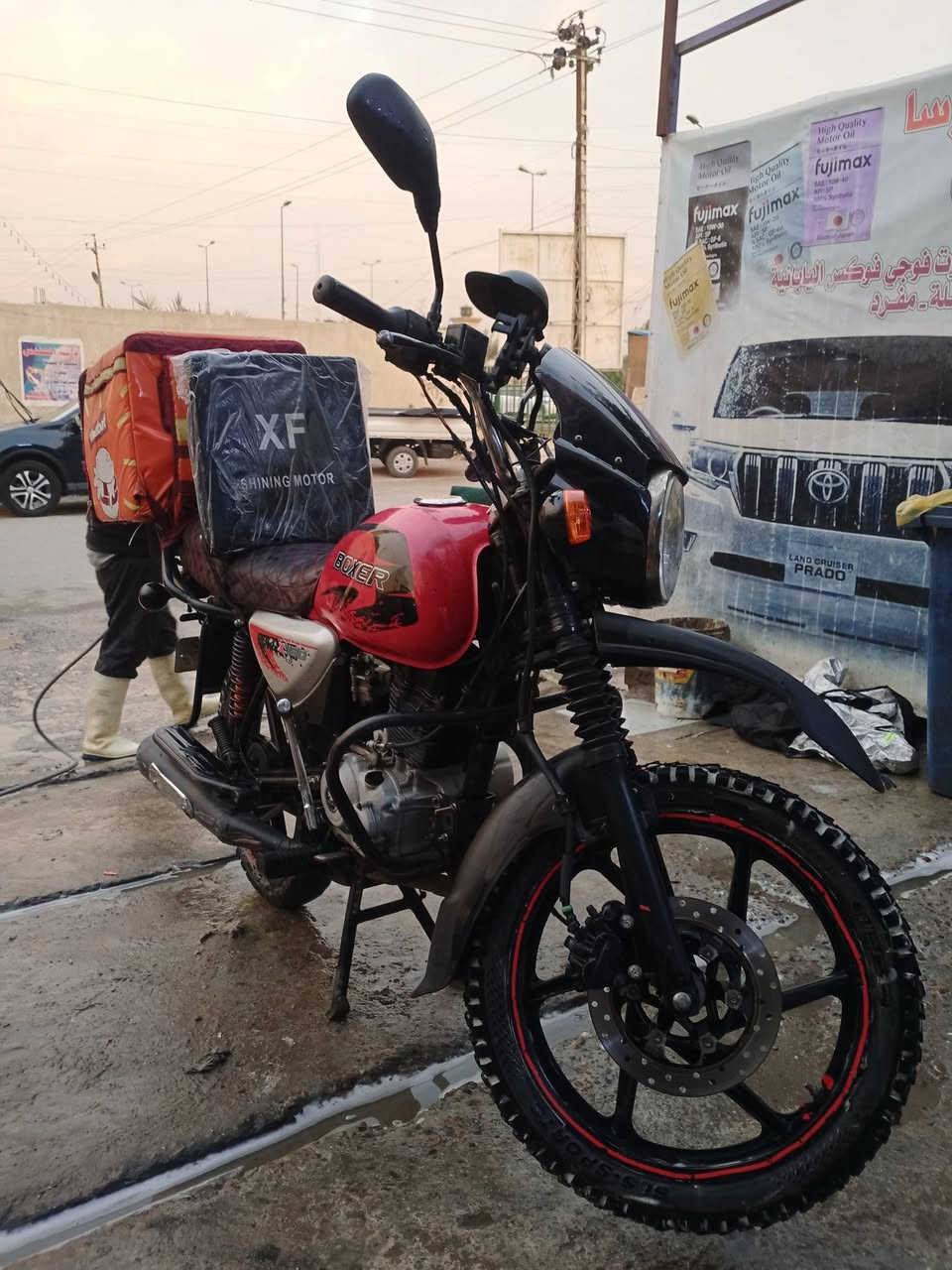 دراجه بوكسر للبيع موديل 22 مرقم بغداد بسمي الشراي يخابرني ممتواجد علفيس***********
