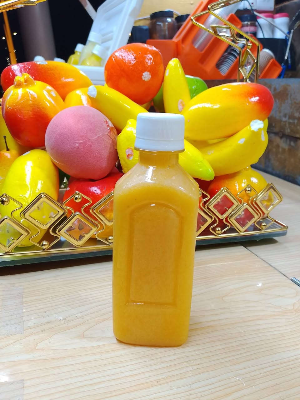 "بسم الله توكلنا على الله.. انتعاش طبيعي بطعم الفاكهة الحقيقي! عصائر طازجة محضرة يوميًا".
"على بركة الله.. متوفر لدينا أفضل أنواع العصائر الطازجة (برتقال، مانجو، فراولة
كهوه بانواعها المكان كورنيش الرمادي قرب جسر القاسم


**إذا كنت صاحب هذا الإعلان وتريد حذفه لأي سبب، رجاءا أرسل رسالة إلى الدعم الفني**