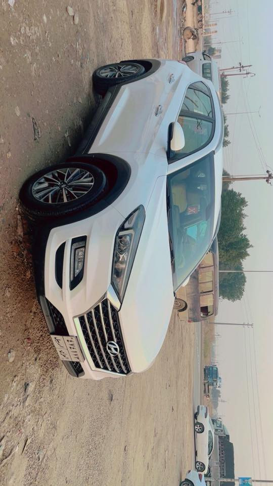 السلام عليكم هونداي توسان كوري  موديل 2019 محرك 2000 بصمة
كشن كهرباء
العداد139
كفالة ماعدا شبر بالباب 
السعر 193$ وبيها مجال 
واسط العزيزية
***********
