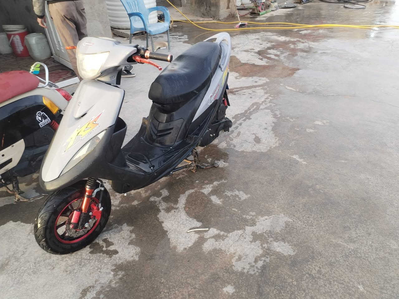 سلام عليكم دراجه ماكس مراوس بوليس كون نضيفه  ***********
