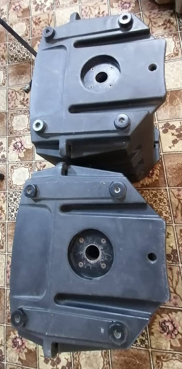 سماعات دبليو 17 الاصلي نضافه فول زلخ مابيهن مع الجنط وزوج ستاندات سعرهن ب 12 ونص وبيهن مجال مكاني نجف  ***********
