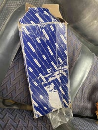 طوافه كيا حمل للبيع جديده بالباكيت نوعيه موبس اصليه السعر ٢٥ قفل و لات...