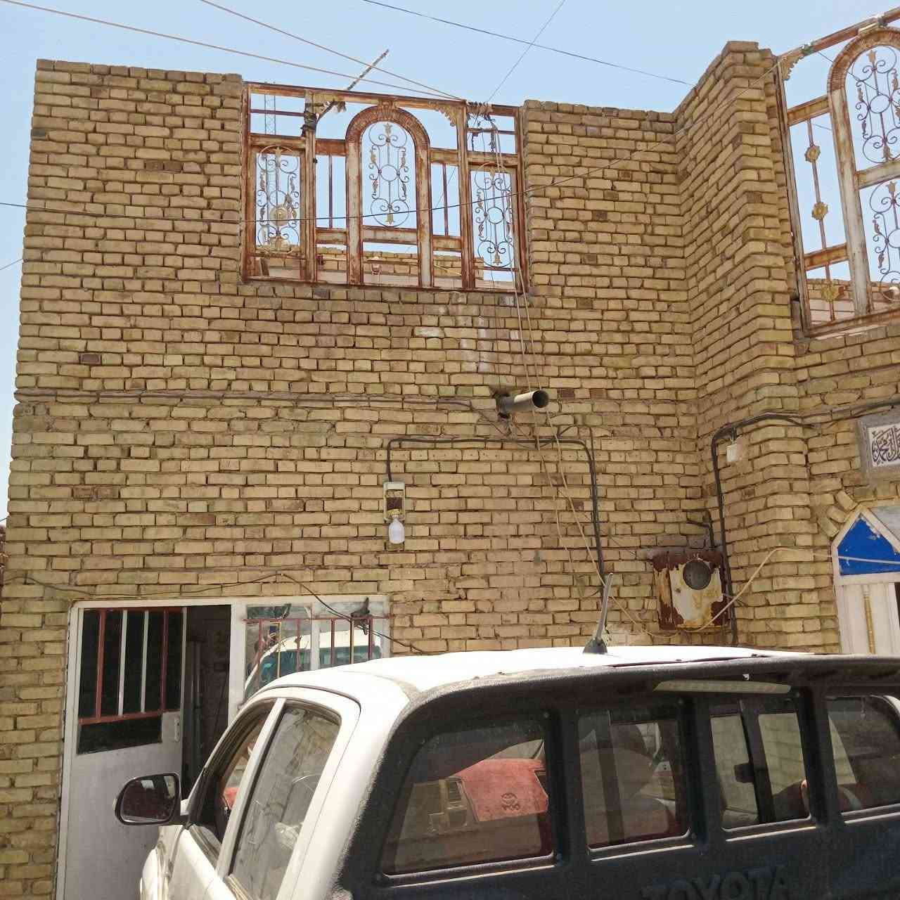 سلام عليكم،
دار للبيع بمساحة 250 م².
الطابق الأول مكتمل البناء بالكامل.
الطابق الثاني مبني فيه غرفتان فقط.
الموقع: الشركة الشرقية، شارع مركز شرطة السكر.
للاستفسار والاتصال:
***********
