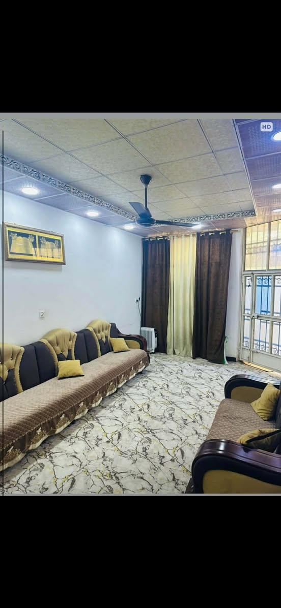 دار ١٠٠ متر للبيع في ام الخيل الثالثه شارع ٢٠ فرع صيدلية رسل مجاور مدرسة قطر يباع نقد او مبادرة للاستفسار مراسلة الحساب او الاتصال على الرقم ***********
