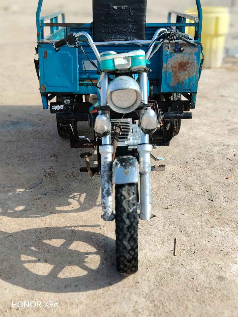 ستوته للبيع اوراق كهربائيات شغاله مكينه جديده شاصي مقفول موديلها 21 كفاله السعر واحد 700


**إذا كنت صاحب هذا الإعلان وتريد حذفه لأي سبب، رجاءا أرسل رسالة إلى الدعم الفني**