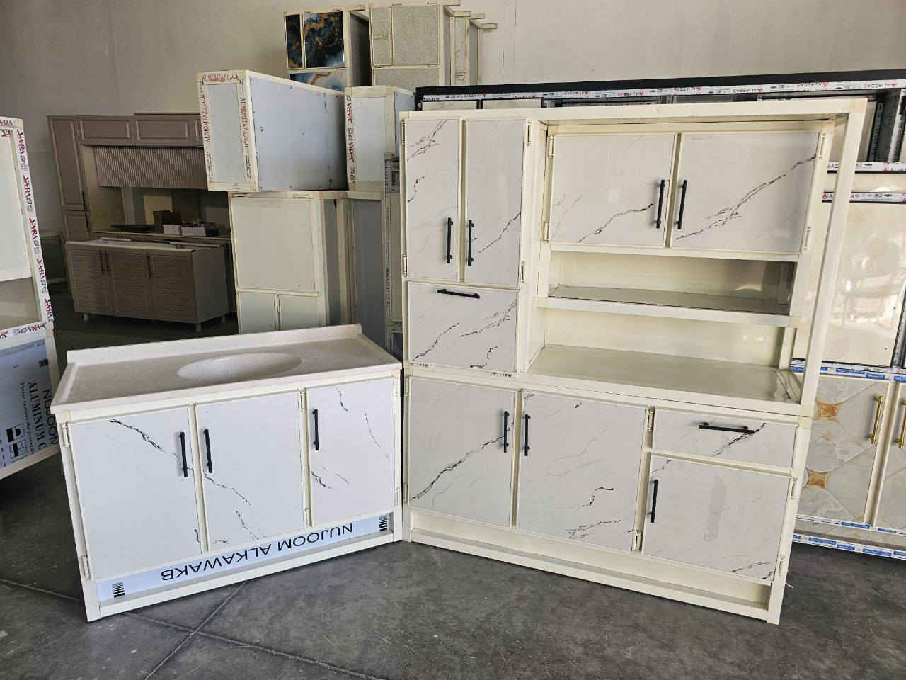 ما عليك بس  احجز والطلب يوصل لباب بيتك 🤗🌹🤗..
كاونتر #دبدوب  متر ونص   مع  سنك متر و20 مرمر

كاونتر متر ونص ارضي وملحق مع سنك متر و٢٠ مرمر . 

♥️♥️السعر 245/ الف♥️♥️

التوصيل 🚚🚚
التوصيل 🚚🚚
بغداد داخل  مجاني

15 /اطراف  بغداد 

15//رمادي +فلوجه + كربلاء +بابل

25// مركز واسط  
50//أطراف واسط
25 /الديوانيه +النجف
35//ديالى
35/ السماوه+  الناصريه+  العماره + البصره


**إذا كنت صاحب هذا الإعلان وتريد حذفه لأي سبب، رجاءا أرسل رسالة إلى الدعم الفني**