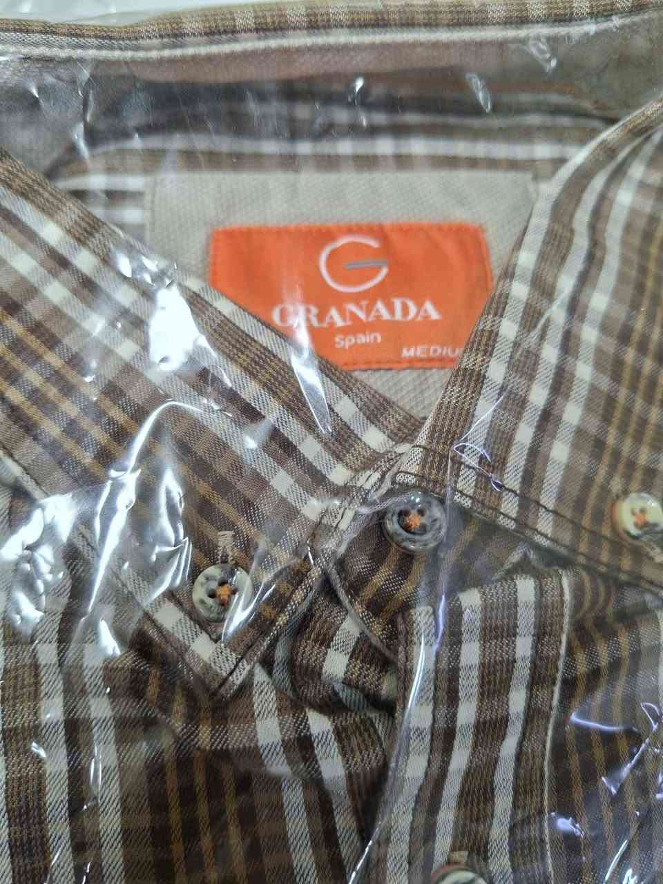 قميص تركي
قياس M
ماركة كراندا
قطن 100%
السعر ثلاثتهن  50 الف
بغداد الشعب حي أور 
***********
