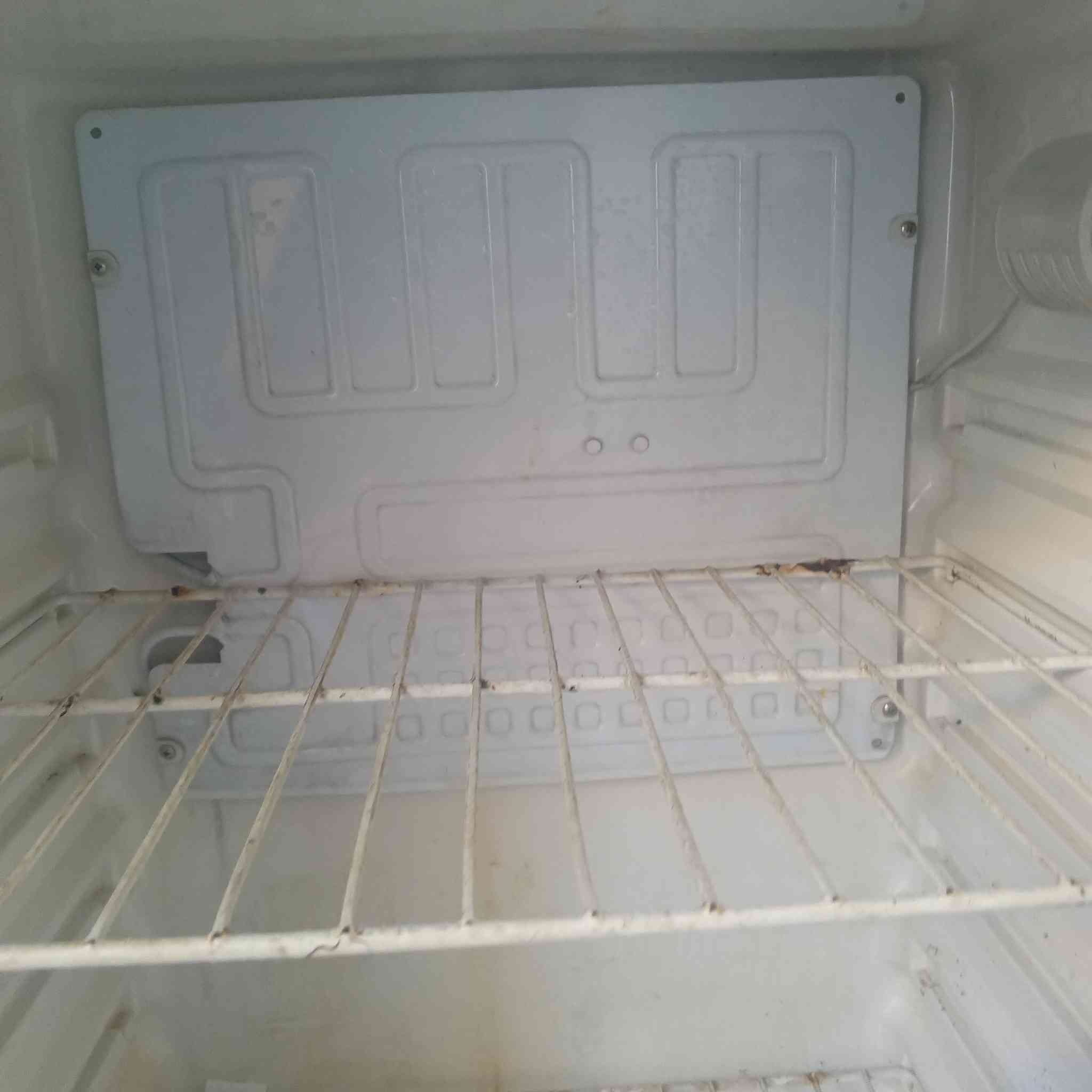 ثلاجه للبيع قفل 💯 بلا عمله تواصل على خاص


**إذا كنت صاحب هذا الإعلان وتريد حذفه لأي سبب، رجاءا أرسل رسالة إلى الدعم الفني**