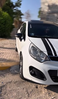 سلاو ريز كيا ريو مؤديل ٢٠١٣     ناوقةيسي ناو قه يسى كاميره ٣ مؤدى لى خ...