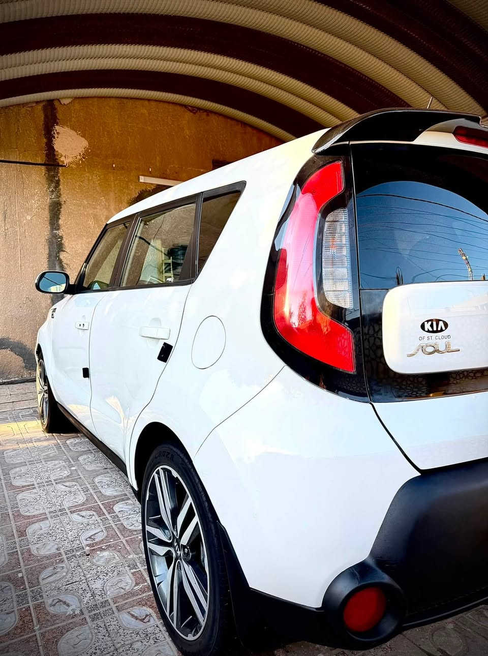 (للبيع كيا صول 2014)

FOR SALE | KIA SOUL 
2014 | Full Option (1/1)
⚒️ الضـرر ؛ بنيد وجاملغ حادث خفيف سطحي 

فول مواصفات 1/1💯
إذا تبحث عن سيارة نظيفة، أنيقة، ومتكاملة بالمواصفات
✅ فول مواصفات (1/1)
✅ تشغيل بصمة + بصمة أبواب
✅ مرايا شفط مع إشارات وترحيب
✅ بانوراما
✅ كشنات جلد فاخرة
✅ تدفئة وتبريد للمقاعد
✅ تحكم كهربائي بالمقاعد
✅ شاشة حديثة مع Apple CarPlay
✅ منظومة زينون
✅ تبريد ثلج
✅ صدر أمامي وخلفي مبدل جديد
✅المسافه المقطوعه 115 k/m
💰السعر ؛ 110 $ وبيه مجال جداً جداً بسيـط 
📍المكان ؛ بابل _ ناحية الأمـام 💯

📲 WhatsApp:***********

رجاءاً الشراي يتصل - واذا ما عجبتك السياره اترك تعليق يدل على اخلاقك وذوقك ..
