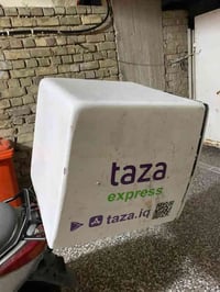 صندوق شركه تازة جديد السعر 60الف 07838854109