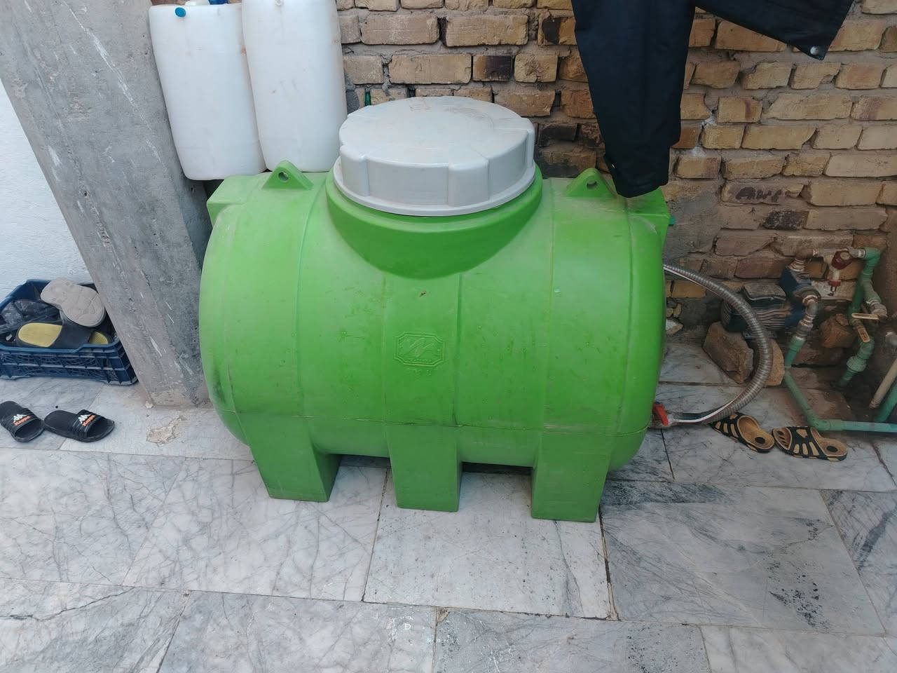 تانكي البيع جديد الاعتماد صاله شهر مشتريه ٨٠ سعره ٦٥ وبيه مجال ناصريه مركز ***********
