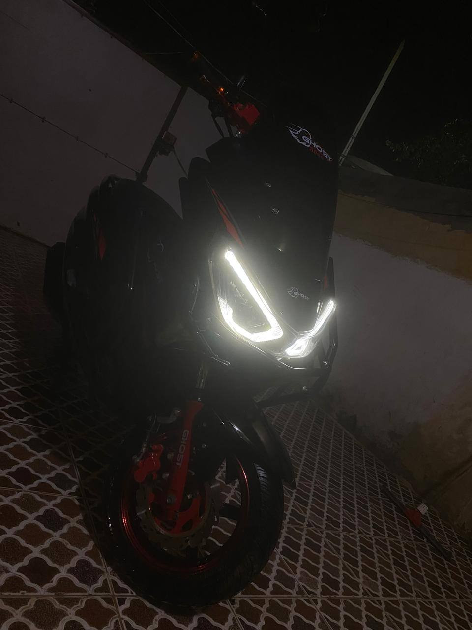 السلام عليكم دراجه اتو ماتيك / سترونك شبح  اسود صدفي موديل ٢٤  دراجه كفاله عامه جديده السعر ٧٥٠ وبيهه مجال بسيط مكان بعقوبه الاستفسار الاتصال عل الرقم. ***********. اوً مراوس بجني دبل بلك جديد
