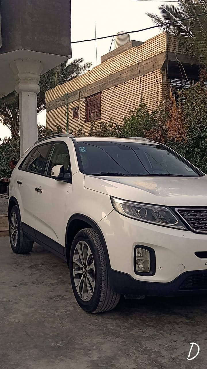 سلام عليكم كيا سورنتو موديل 15 خليجي رقم بغداد الدولي سياره مكفوله من صبغ وضربه محرك 2400 دوش سبعة راكب ثلاث قطع تبريد سعر سياره 165 مكان سياره بغداد رقم الهاتف***********
