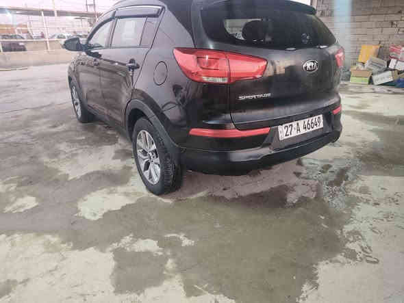 سلام عليكم سبورتج للبيع مديل 2015
كير مكينه حداديه كفاله سياره بيه بس قطعه وحده 
السعر 115مكاني ديوانيه شاميه ***********
