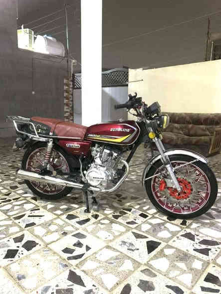 الاسلام عليكم دراجة سولنك سافان موديل 2024  طالعة بل 2025  شرط اخت الزيرو كهربائيات سلف كله شغال. دراجة جديدة كفالة عامة.  السعر 750 وبيها مجال  مكاني صويرة    ***********.         عمار هادي  هاذا حساب صاحبهاا
