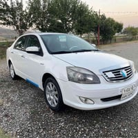 امجراند ٢٠١٤ • جير عادي • مكيف كاميرا