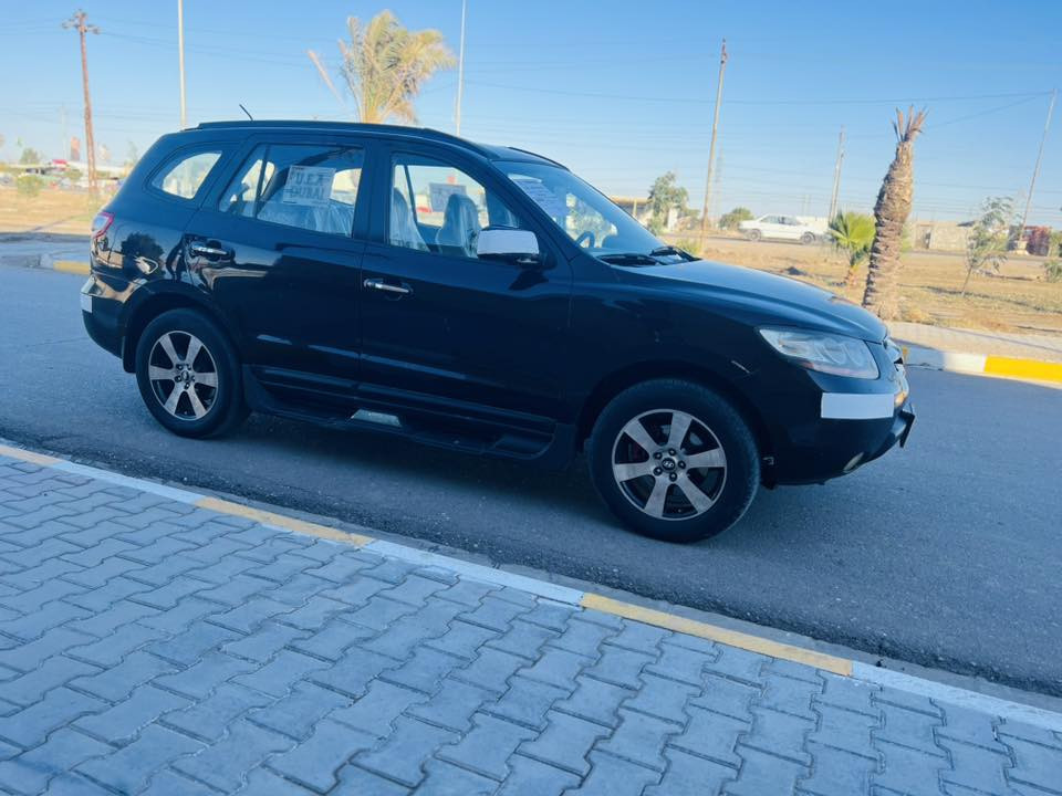 السلام عليكم سن تافيه 2007 شكل ال10 خليجيه مكينه 6 سبعه راكب ثلاثه قطع تبريد مكينه وكير مكفولات فور ويل تخم تاير حداديه كامره سياره شاشه سنويه ل29 مكفوله من الحادث بيه ثلاثة قطع صبغ اثر شخوط استخدام شخص واحد العنوان واسط السعر 108 وبيه مجال ***********. ***********
