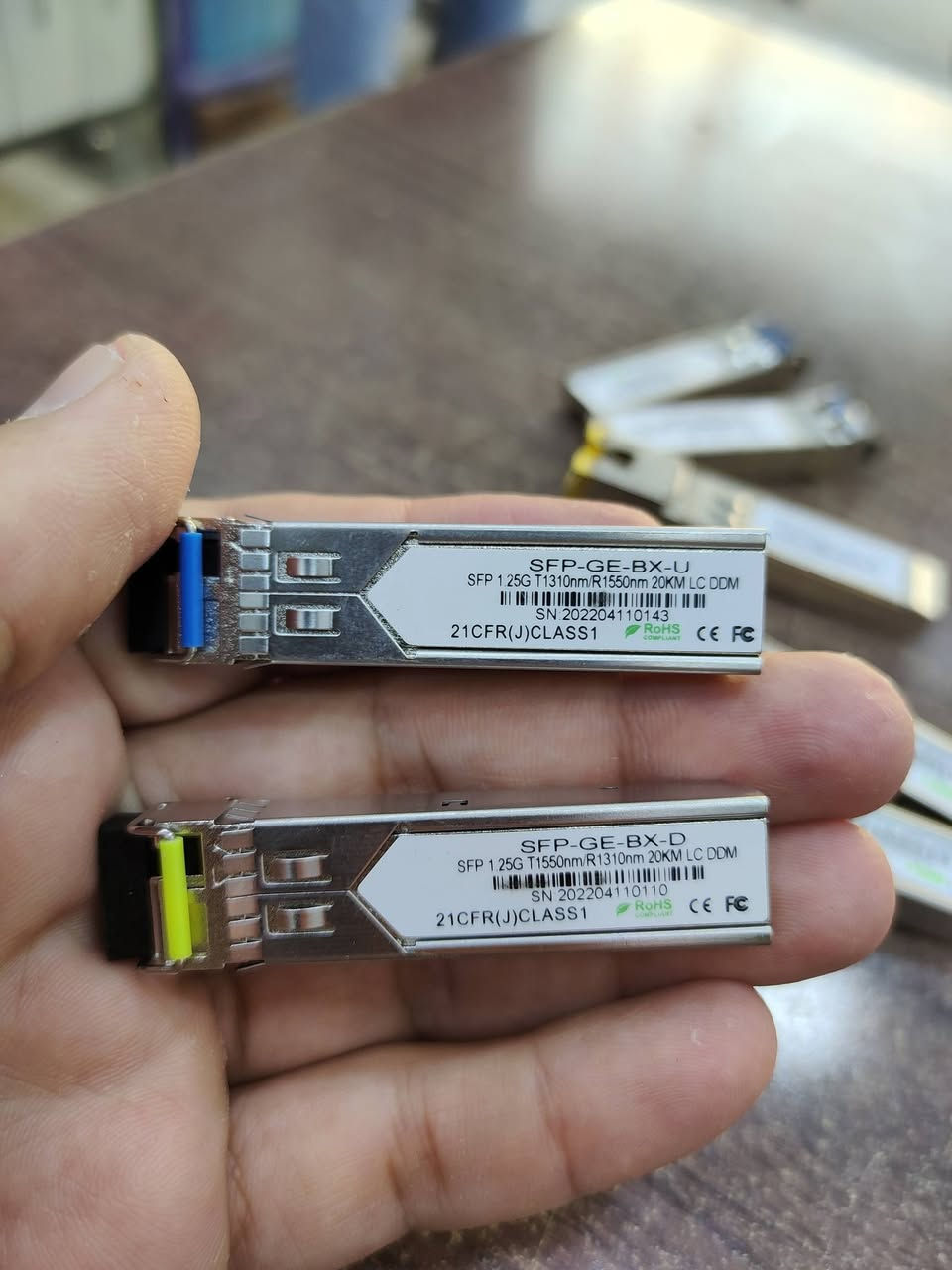 Sfp to lan 

-----------------

Sfp Sc خشن 

-----------------
Sfp lc ناعم

-----------------
 
Sfp doll lc
لنكات 
1.5 g

-----------------
Sfp doll lc
لنكات 
10 g


**إذا كنت صاحب هذا الإعلان وتريد حذفه لأي سبب، رجاءا أرسل رسالة إلى الدعم الفني**