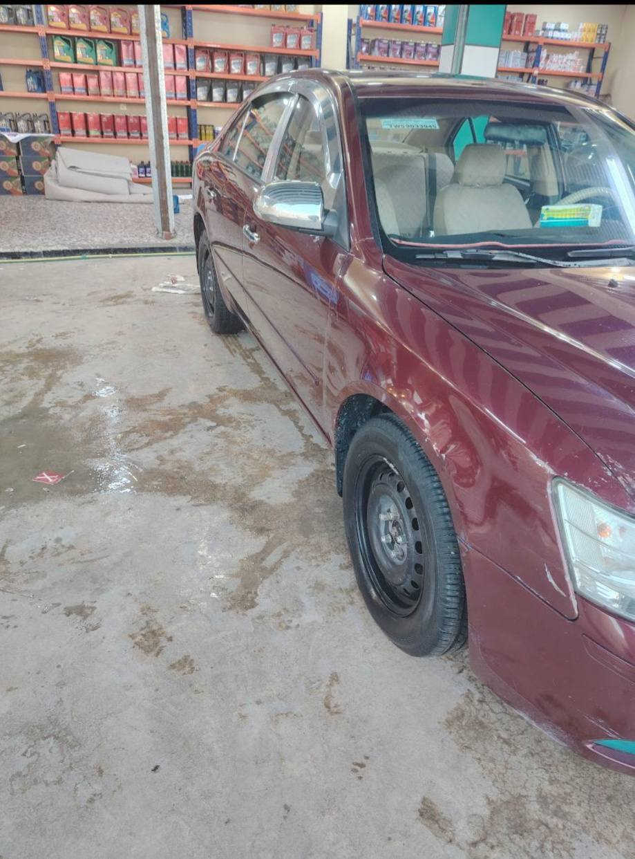 السلام عليكم 
سوناتا 2009
رقم ديالى بأسمي تحويل ثاني يوم 
كير محرك خير من الله 
الحداديه 75% 
السونار موجود ب المنشور 
السعر 105
ديالى بعقوبة الهويدر 
***********
***********
