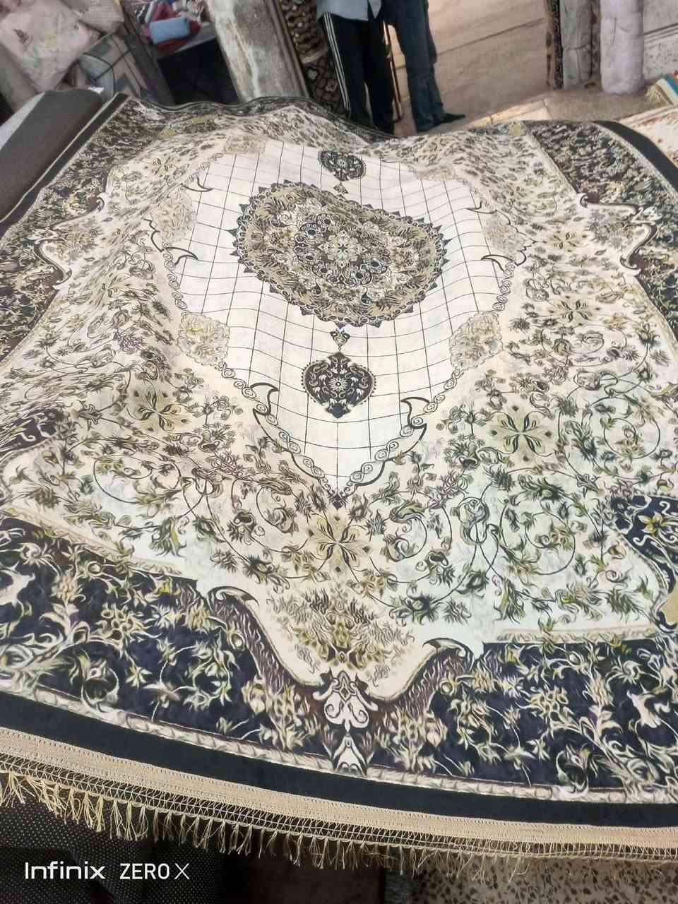 متوفر الان اجدي ثقيل جدا قياس 4×3 ياردة نقشات مميزة وحديثه 
المسيب السوق الكبير محلات رضا الجاروش شارع زين العابدين ***********
يتوفر توصيل
