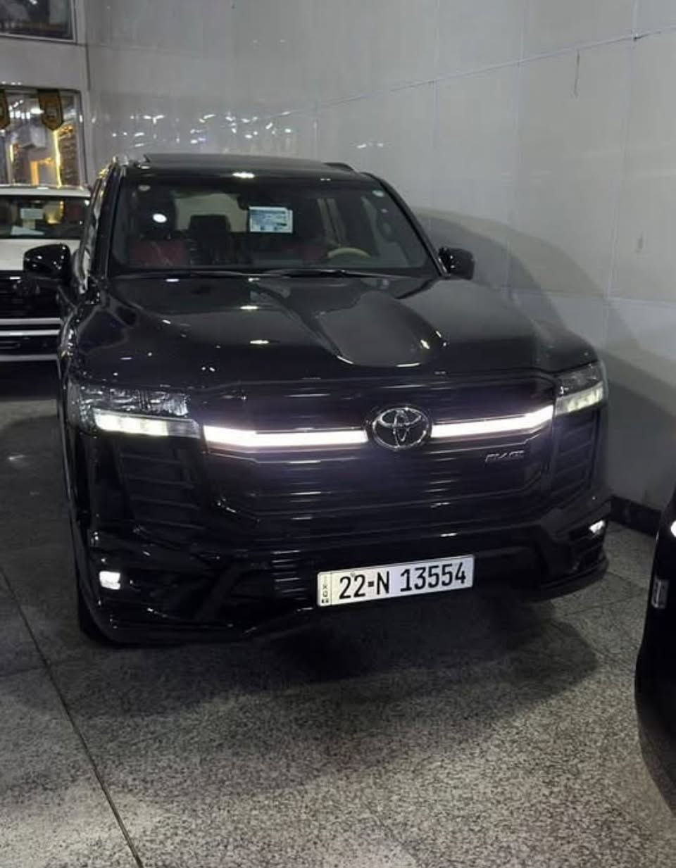 سلام عليكم
دلال لاندكروز فقط

شنو ب بالك اي فئه موجود 

من موديل 2020 صاعد لل 2026

وارد
امريكي/خليجي
ضربه خفيفه/قوي/كلين

عندي سيارات ترهم دفعتين بس كم سياره الباقي كله نقد

واليدور اقصاد تعذرني ما تلكه يمي 

ابو دفعتين لازم تدفع اقل شي 35,000$ وراها تدفع باقي المبلغ دفعه ثانيه بمده ولازم عندك ضمانات عقاريه او انتَ شخص معروف حته اضمنك 

وشنو  تريد سياره تلكه يمي بس دزلي تفاصيل وموديل تريدها واشوفلك لحد يكلي دزلي كل الي عندك لان لو ادز لباجر ما يخلصن

تراسلني فيس ما ارد عليك وتعاليق ما اشوفهن متوفر بس واتساب ⭕️

للاستفسار 
***********
راسلوني وتدللون
