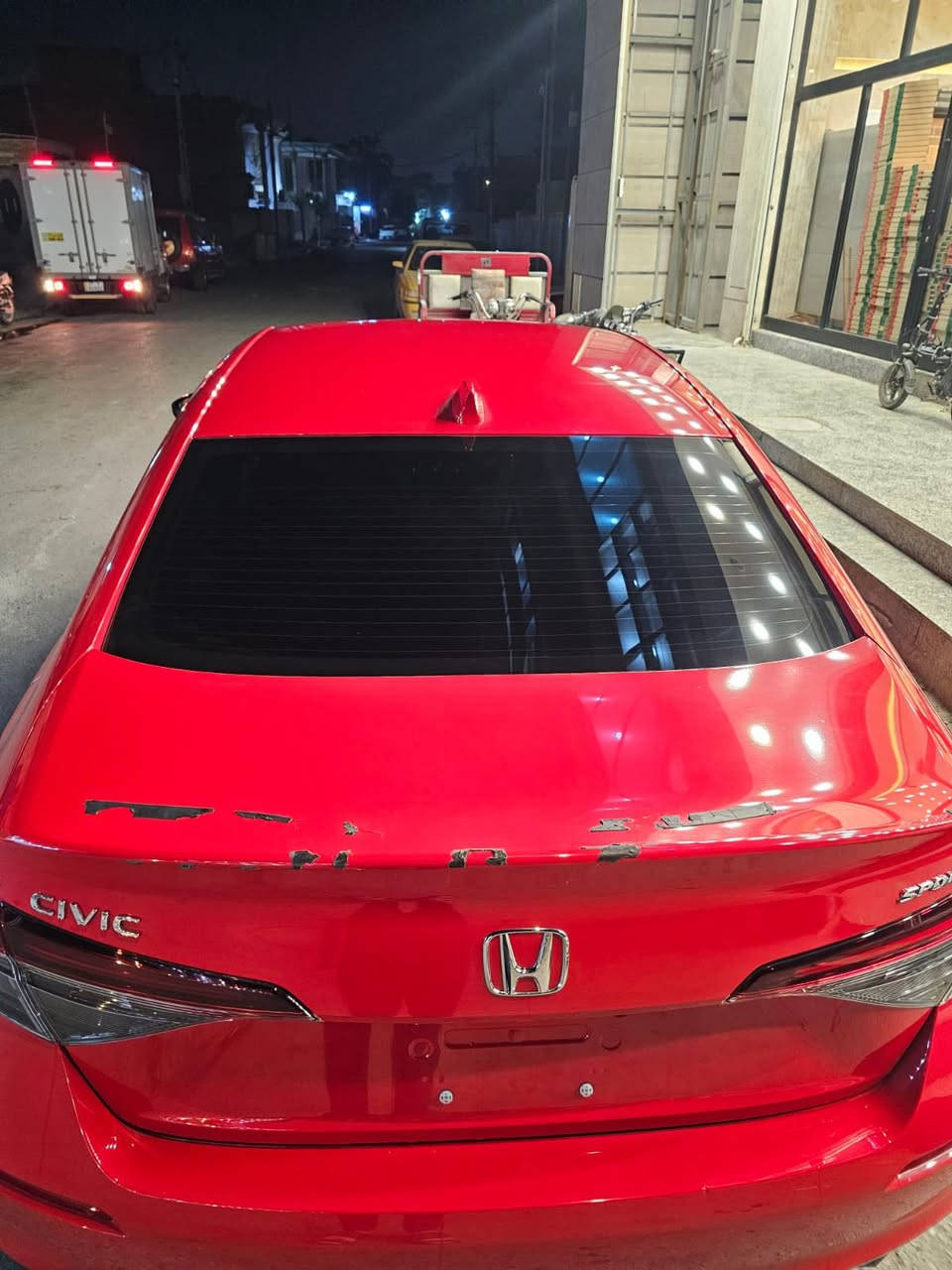 للبيع فقط 
هوندا سيفك ياباني سبورت موديل ٢٠٢٥ عددا المسافه ٣ الاف ميل 
حره بدون رقم تترقم جميع المحافظات صور  الحادث موجوده في المنشور 
السعر ١٤٣ بيها مجال قليل 
للاستفسار ***********
