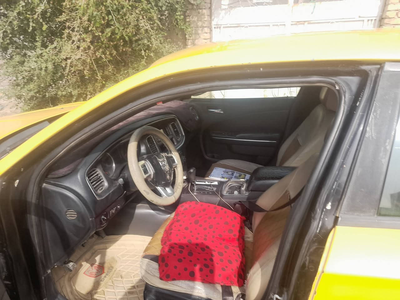 جارجر رقم بغداد سعر 110مديل 2013
ممصفره خط وبحث 
***********
