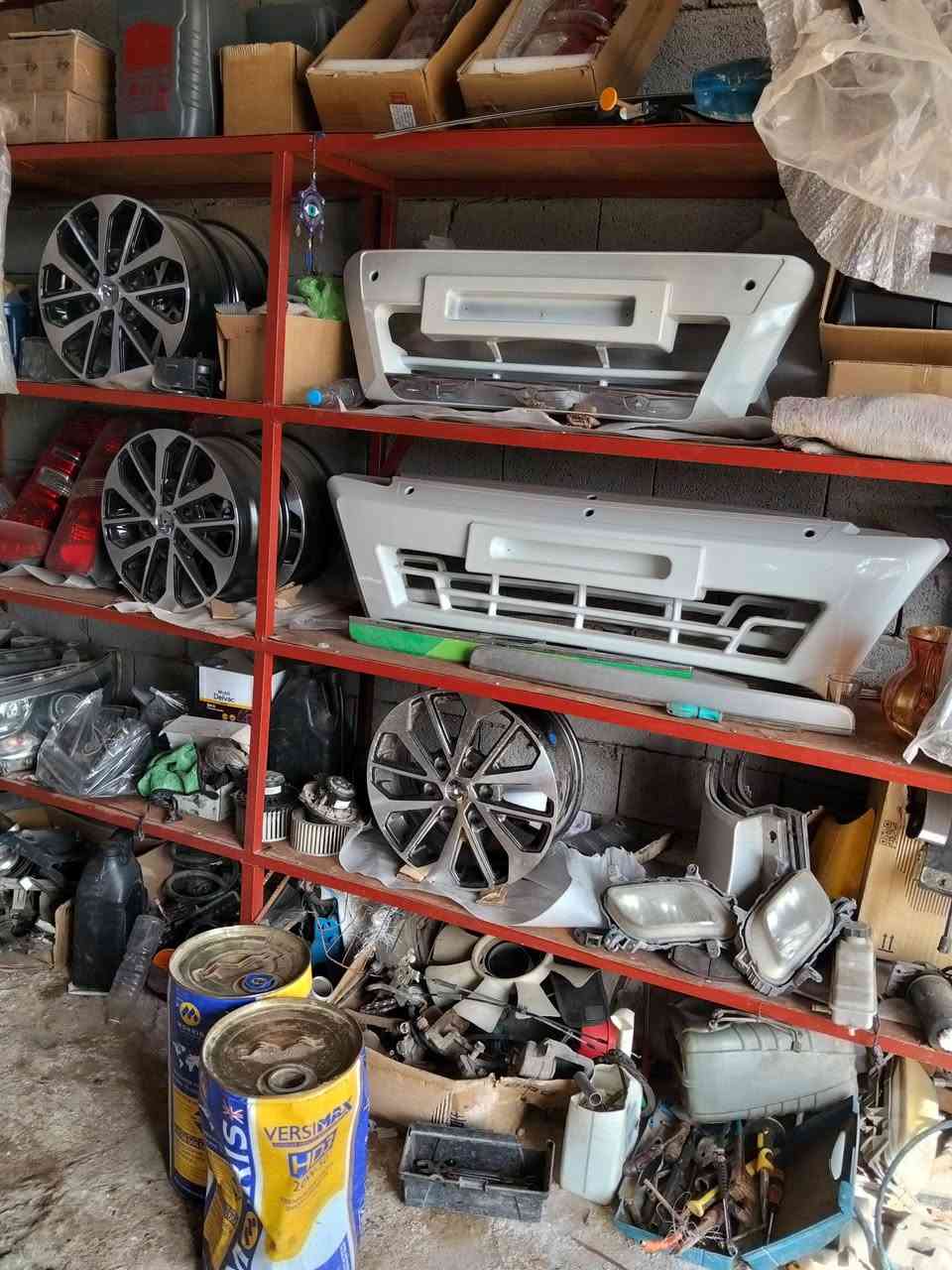 سلام عليكم من رخصت مدير الكروب محل سعد الاصلي لبيع قطع غيار استاركس بانسب الاسعار المكان ذي قار قضاء الرفاعي الرقم ***********+  ***********
