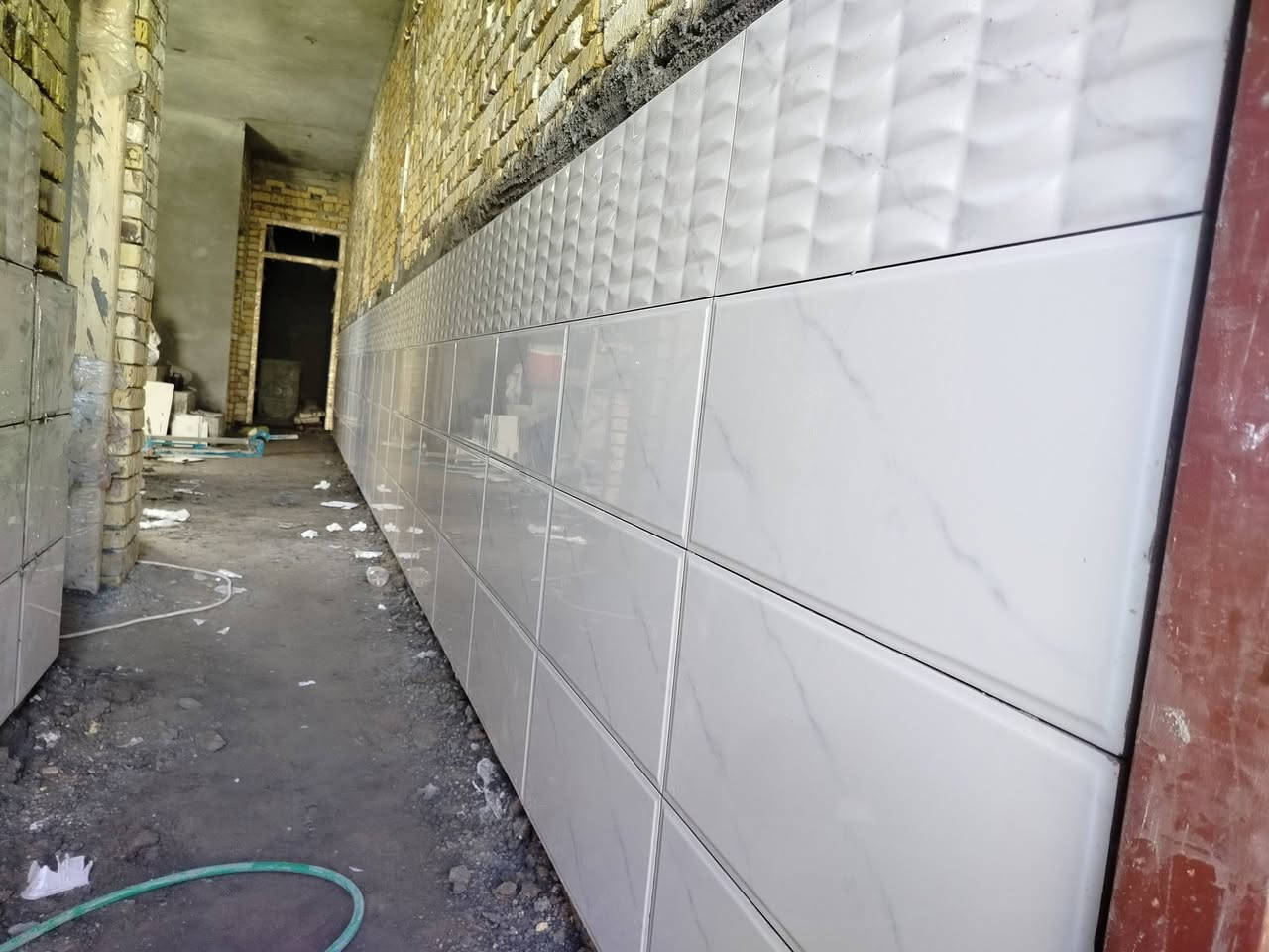 خلفه سيراميك بورسلين كاشي شقل درجه اولى ***********
