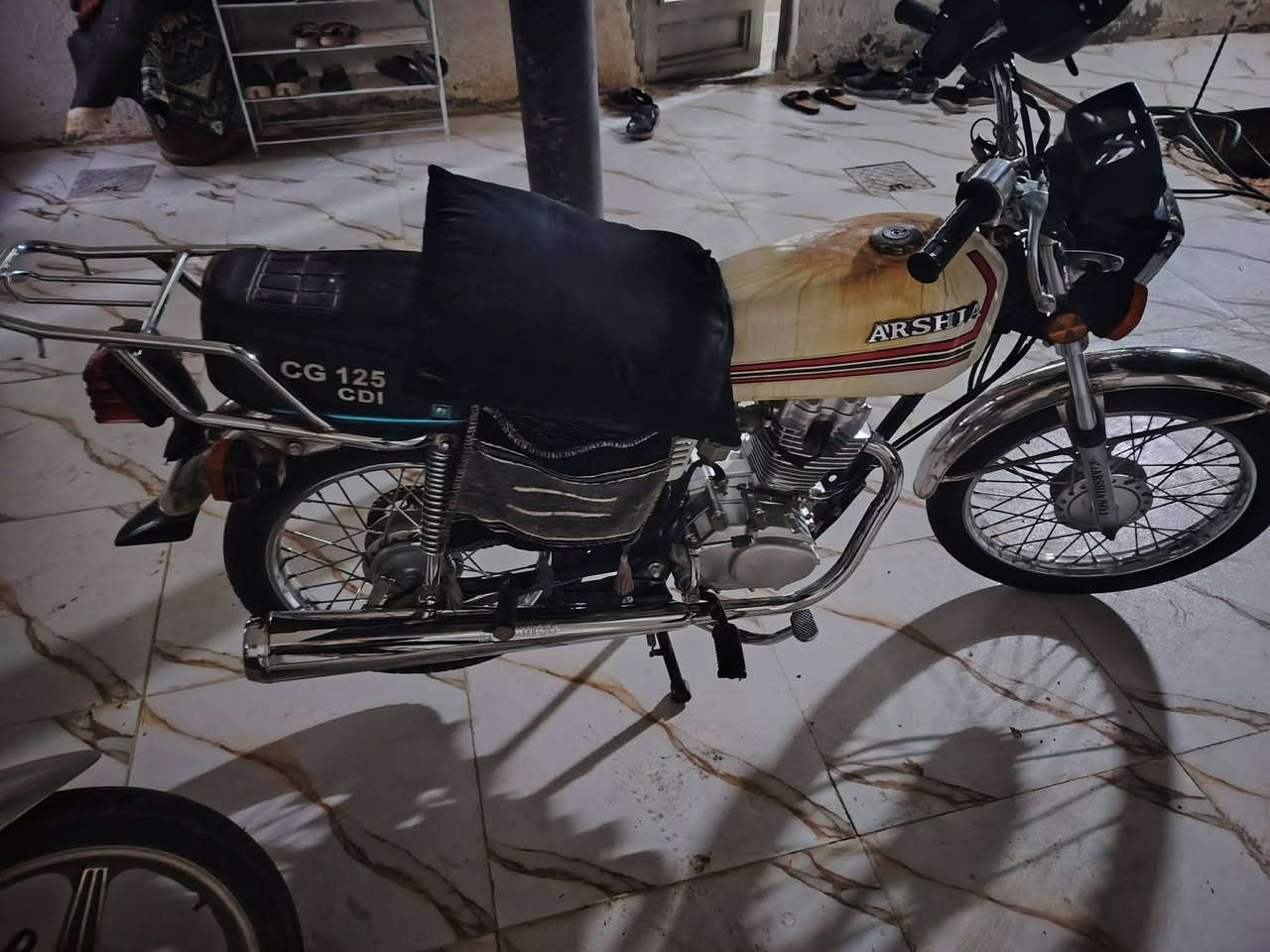 4كير موديل 24دراجه جديدة ومكينه ناعمه مامفتوح بيه برغي من المكينه شلعه تشك الكاع كلك دراجه مكفولة من سرقة ***********فقط اتصال مامتواجد على فيس
