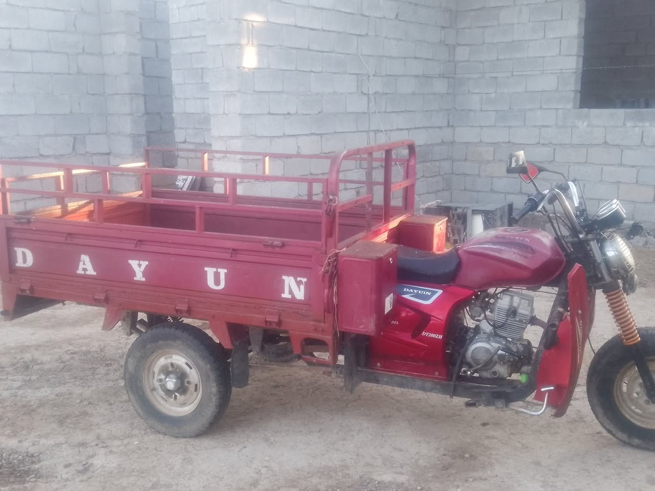 سلام عليكم ورحمة الله  ستوته.  موديل 15للبيع 725بيهه مجال *********** ***********
