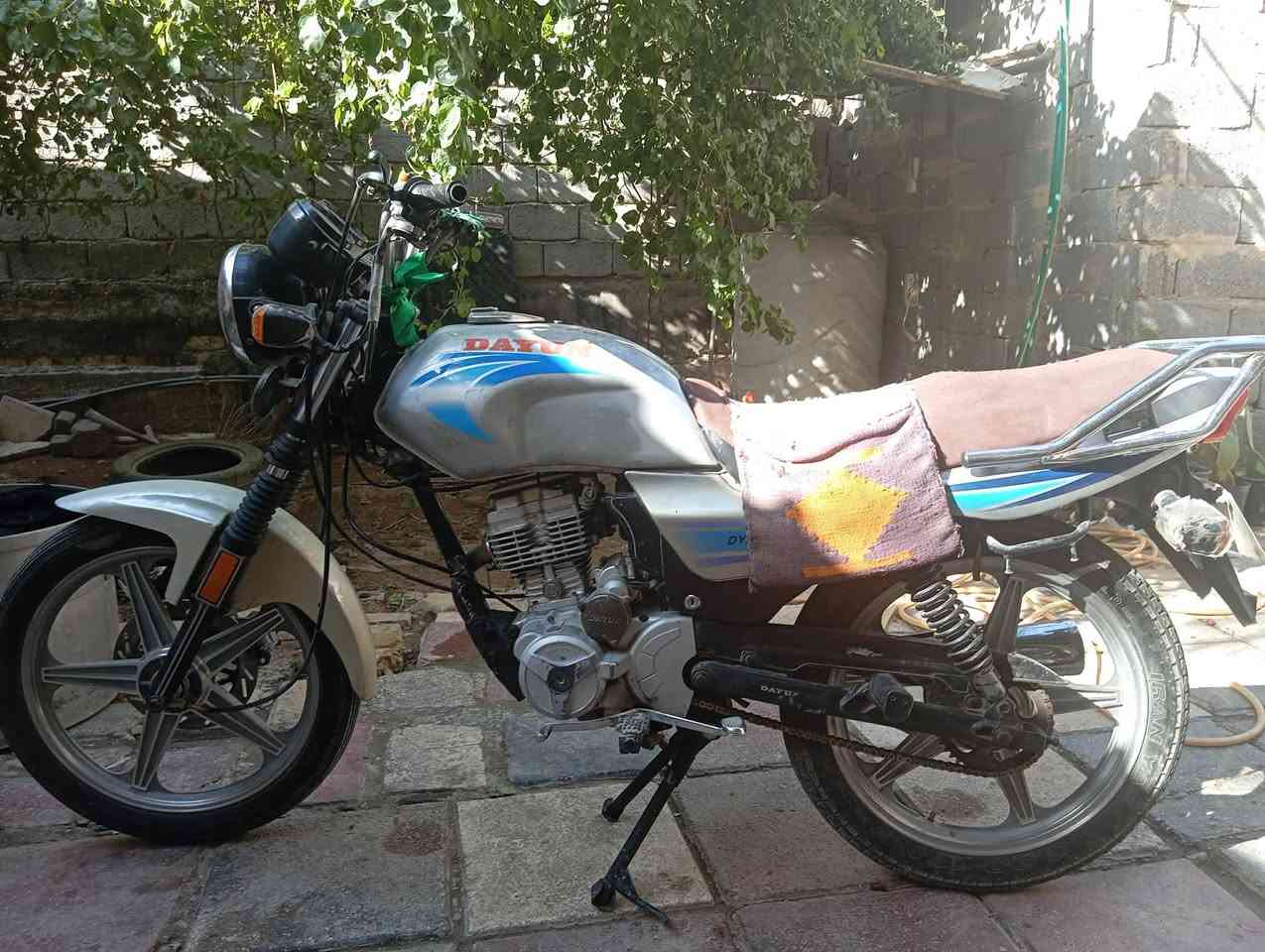 السلام عليكم دراجه للبيع دايون عظم اوراق اصولي موديل 20مكينه مكفولة مامفتوحه نشطه مكان كربلاء الحر السعر 950 نهاية ***********واتساب
