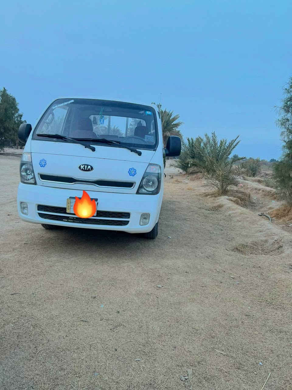 سلام عليكم سياره كيه البيع موديل 15)رقم سيارة قادسيه.) مكان السياره بابل الحمزه الغربي مناطق الخميسيه) ***********
