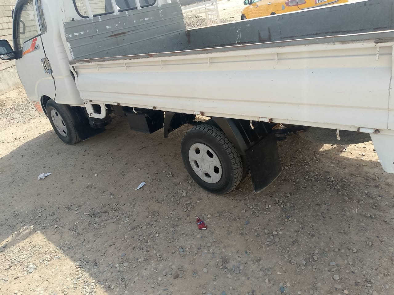 سلام عليكم كيه موديل 2008
رقم صلاح دين دولي سنويه 2028تنتهي 
شاصي شرط محرك وكير وكسن شرط 
ابيع تحويل كبل 
بيها صبق شبر  ودوسات مصلحات فقط 
طالب عليها 90
وبيعا مجال 
وستفسار علا هاذا رقم 
***********
خابر وتدلل 
عنوان سياره تكريت شهامه
