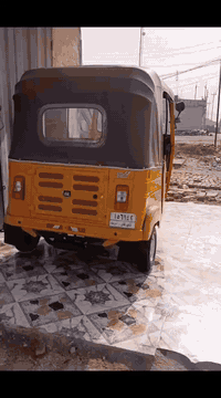 سلام عليكم تكتك للبيع 20شهر 12. رقم وسنويه مداور ثاني يوم.  تكتك معمره عام. وخير من الله. السعر. 6 و100. وبيه مجال. رجاء اذا مر شراي لتخابر.
***********
