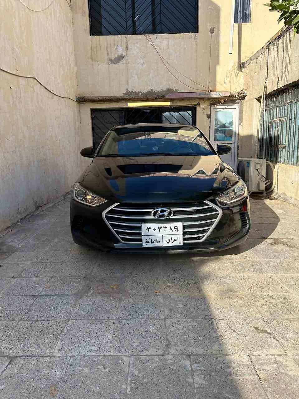 النترا 2018 امريكي للبيع
كفاله عامه من الصبغ 
مكينه 2000 دوش المرغوب 
ماشيه 113 الف مايل 
صدر امامي خلفي جديد 
باتري جديد 
دوشمة أرضيات 
شاشه تدعم كار بلي 
داخلي مال خليجي بيچي 

( ملاحظه حادث السياره مال امريكا الجاملغ والباب عكس السايق بدون دواخل بدون ايرباك واتبدلن ثنيناتهن نفس لون السياره مطابق الكود ) 

 اخوان السياره مال بيت وجديده بمعنه الكلمه باسمي تحويل مباشر 

مكان السياره بغداد العامريه 

*********** واتس فقط 
*********** اتصال فقط
