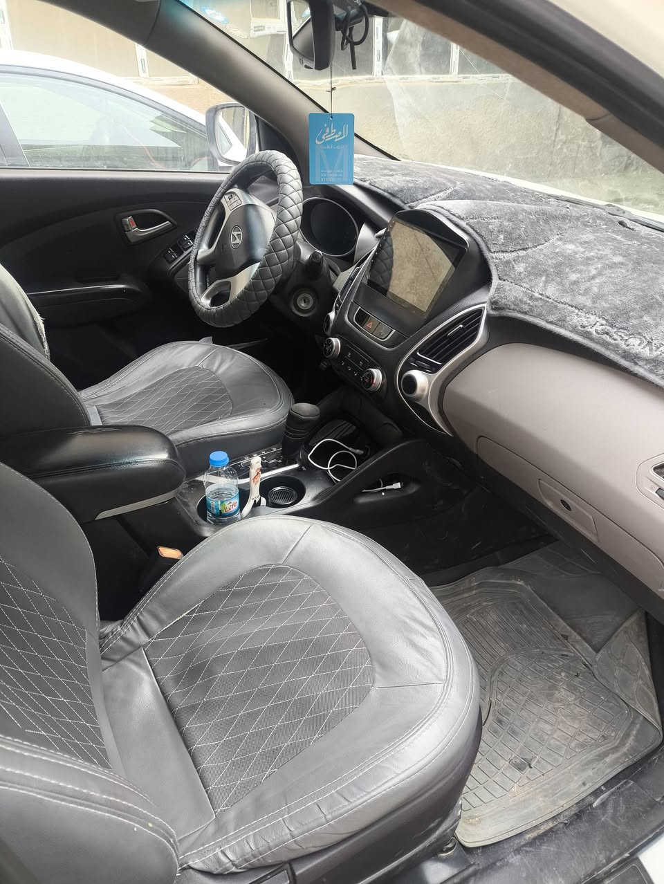 سيارة توكسان موديل 2014 رقم اربيل سنوية جديد لحد سنة 2028 رقم جديد مكان السيارة كركوك  مابي ولا قطعة تبديل بس بارد قليل كير محرك بالشرط السعر 155 ورقة وهذا  رقمي ***********
