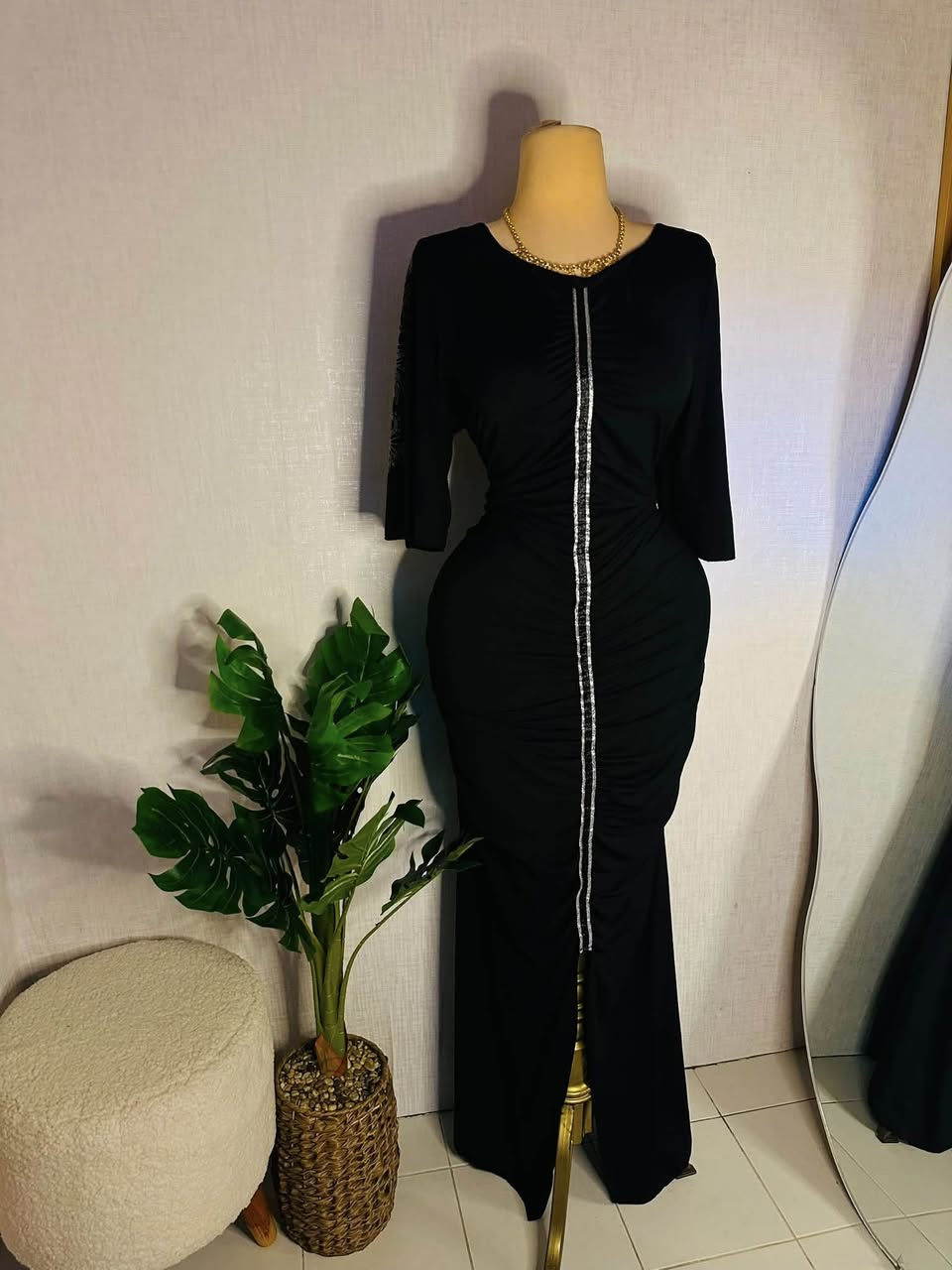 جمال الموديل 🏴✨🥹
خامه فانيله زبده 
قياس فري سايز تلبس من وزن50 الى وزن 85 
فستان مو دشداشه 😝😍
تخصر جسم⏳🤎

✨✨✨✨✨🏴🏴🏴🏴🏴


**إذا كنت صاحب هذا الإعلان وتريد حذفه لأي سبب، رجاءا أرسل رسالة إلى الدعم الفني**