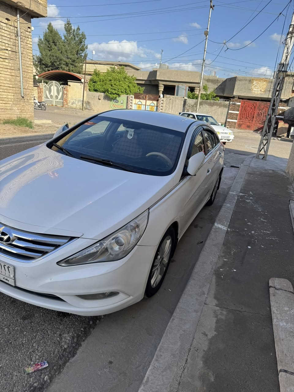 السلام عليكم سوناتا موديل 2013 خليجي العنوان صلاح الدين بلد السعر 140وبيه مجال بسيط رقمي ***********
