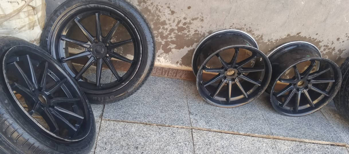 لللبيع خسفه قويه زوج فقط 
وفيردا  تخم مكفول توسايز للبيع سعر 
***********

