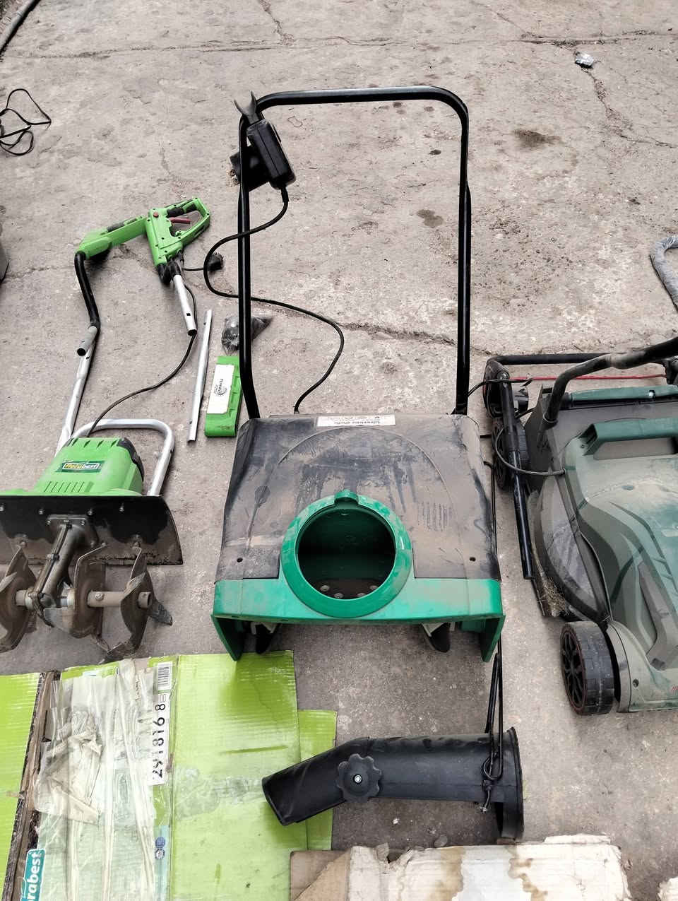 للبيع غراض زراعية
للبيع سعر 25الف 
مكاني بغداد البلديات


**إذا كنت صاحب هذا الإعلان وتريد حذفه لأي سبب، رجاءا أرسل رسالة إلى الدعم الفني**